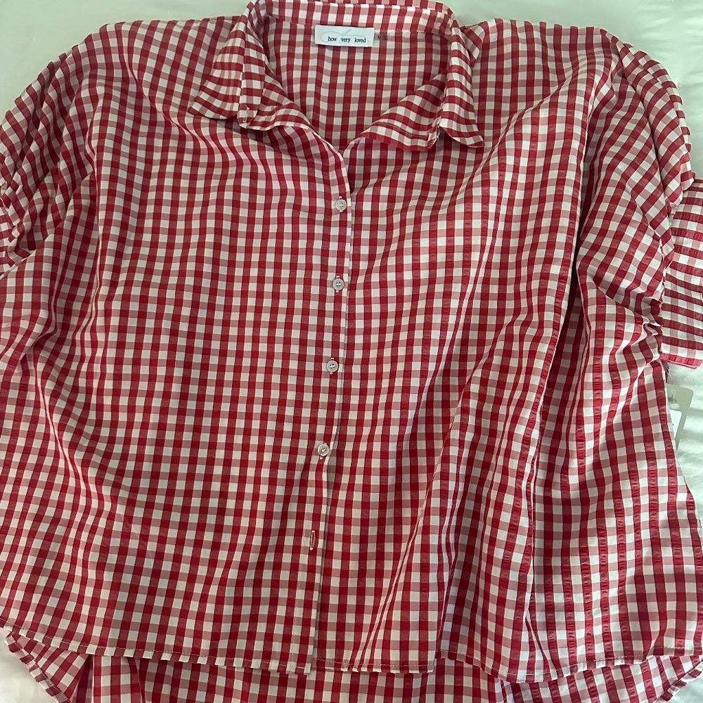 Boutique brand women's button up shirt